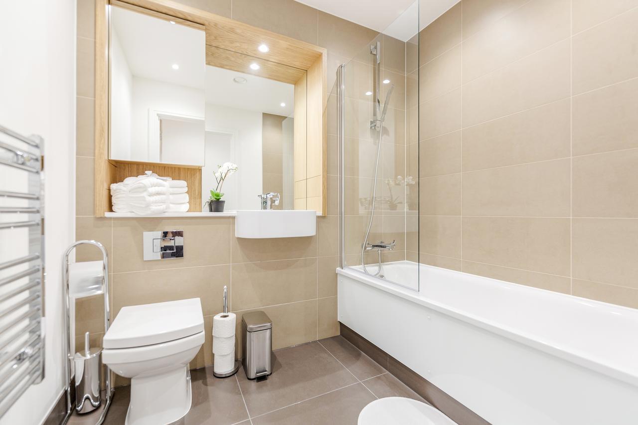 Luxury Stratford Apartment London Bagian luar foto