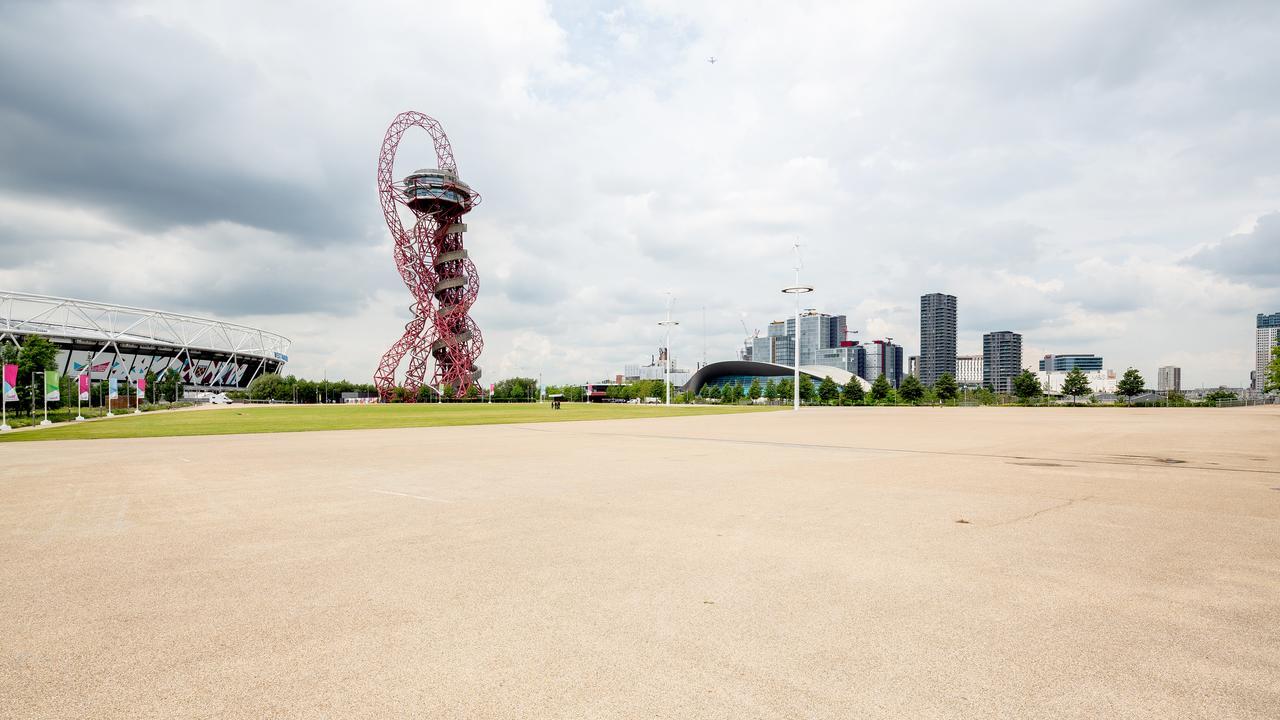 Luxury Stratford Apartment London Bagian luar foto