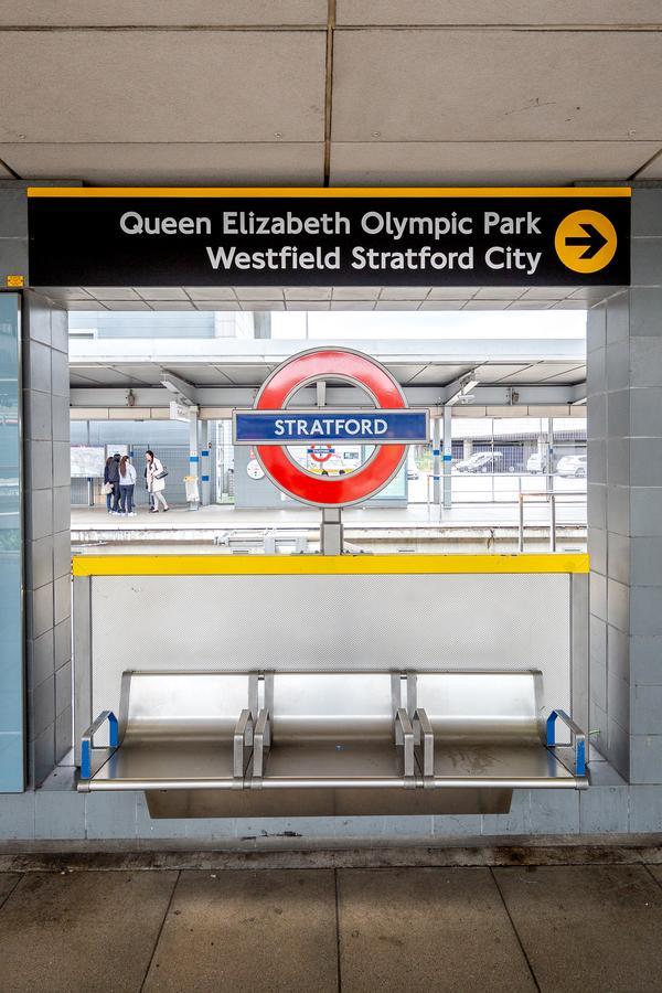 Luxury Stratford Apartment London Bagian luar foto