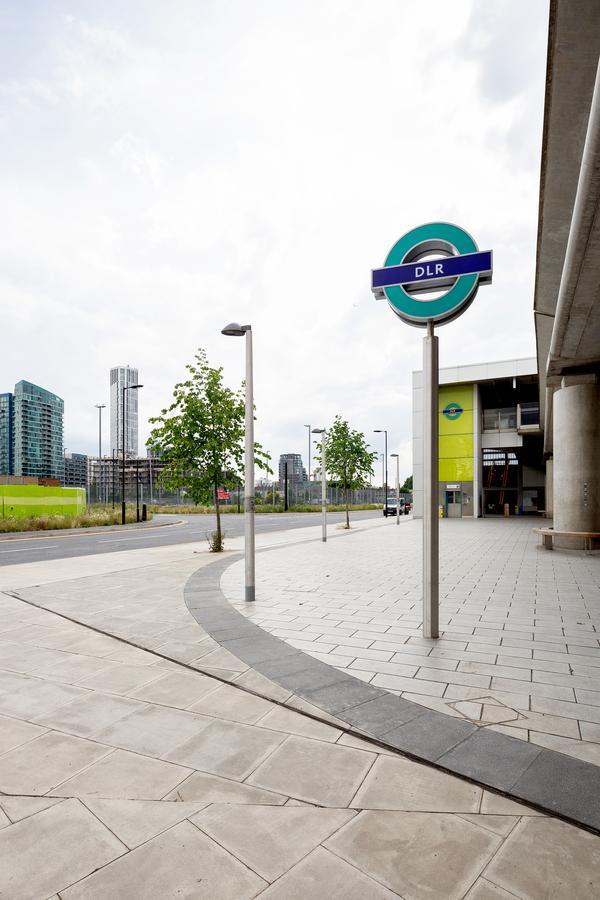 Luxury Stratford Apartment London Bagian luar foto